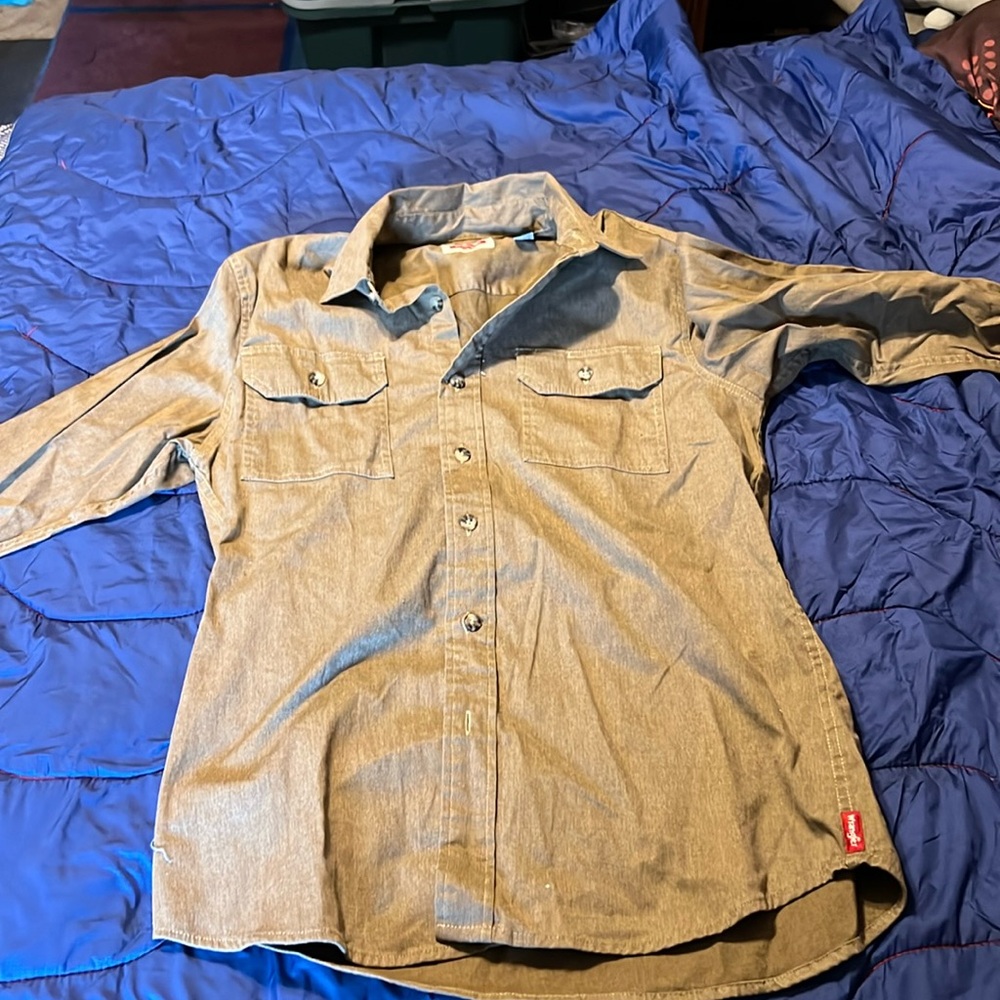 Wrangler shirt